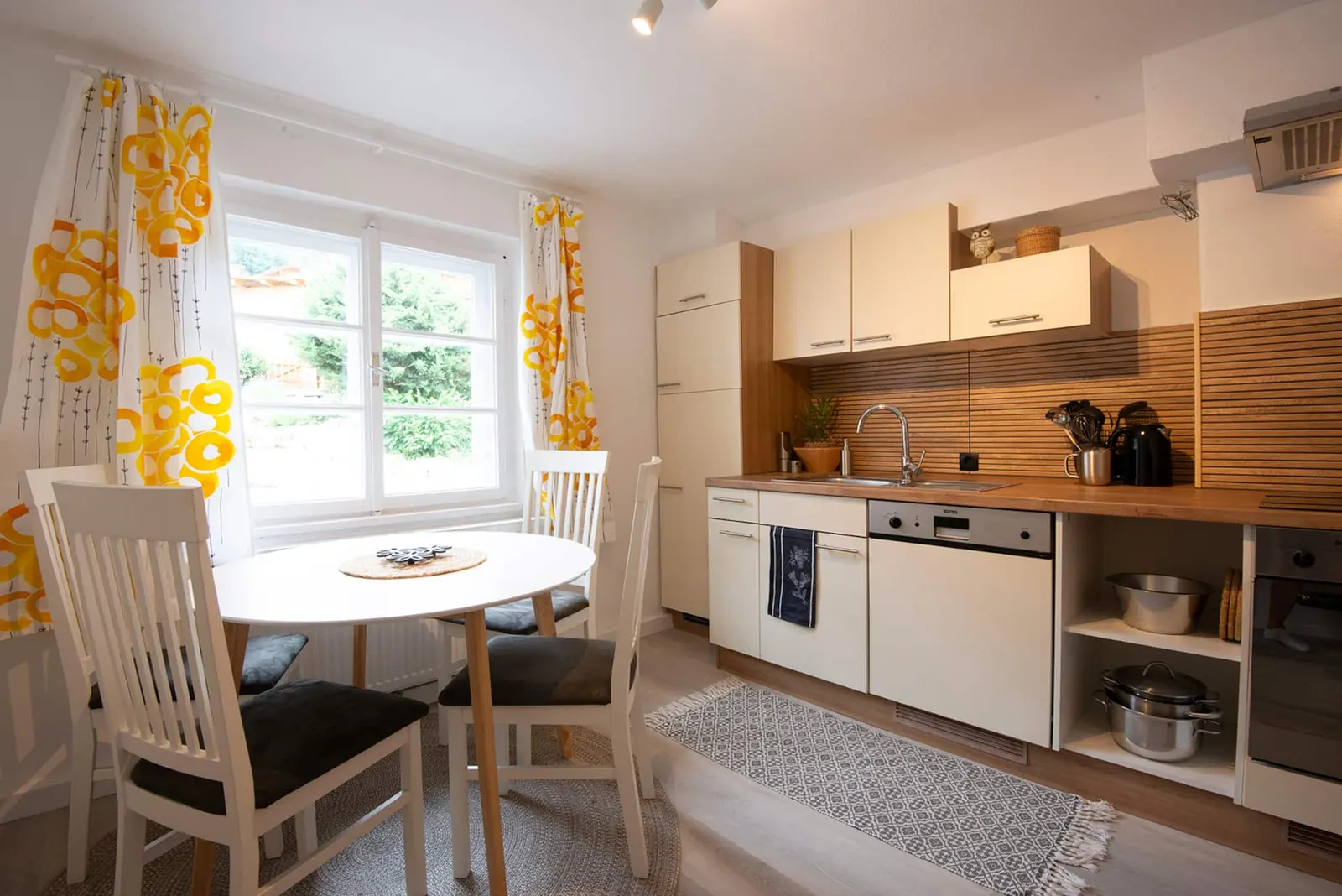 Kitchen, Apartment Hohe Geige in Wenns, Pitztal